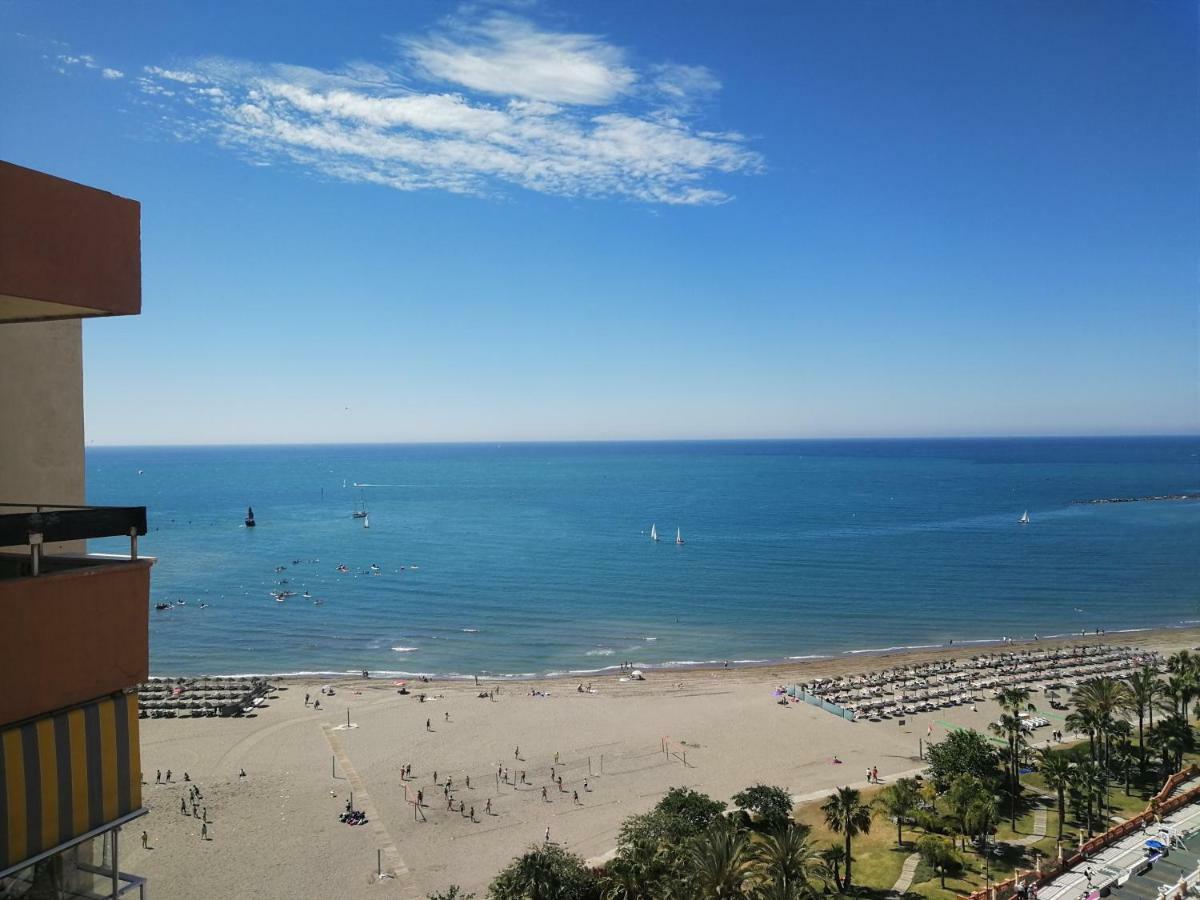 베날마데나코스타 Puerto Marina - Primera Linea 아파트 외부 사진